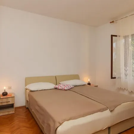 Anda - With Large Terrace Daire *
