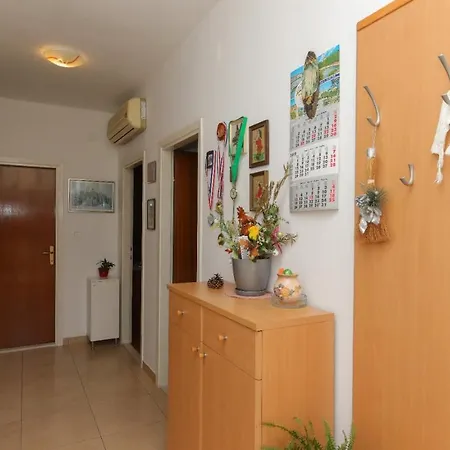 Anda - With Large Terrace Daire